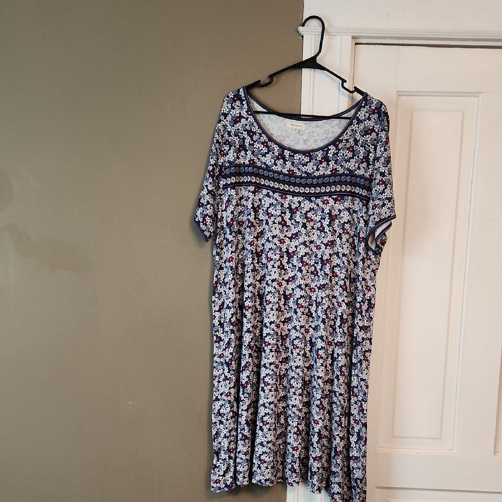 Max Studio Blue Floral Midi Dress